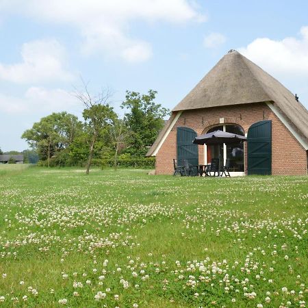 Monumental Farm In The Ash Landscape Villa Geesteren  Exterior foto