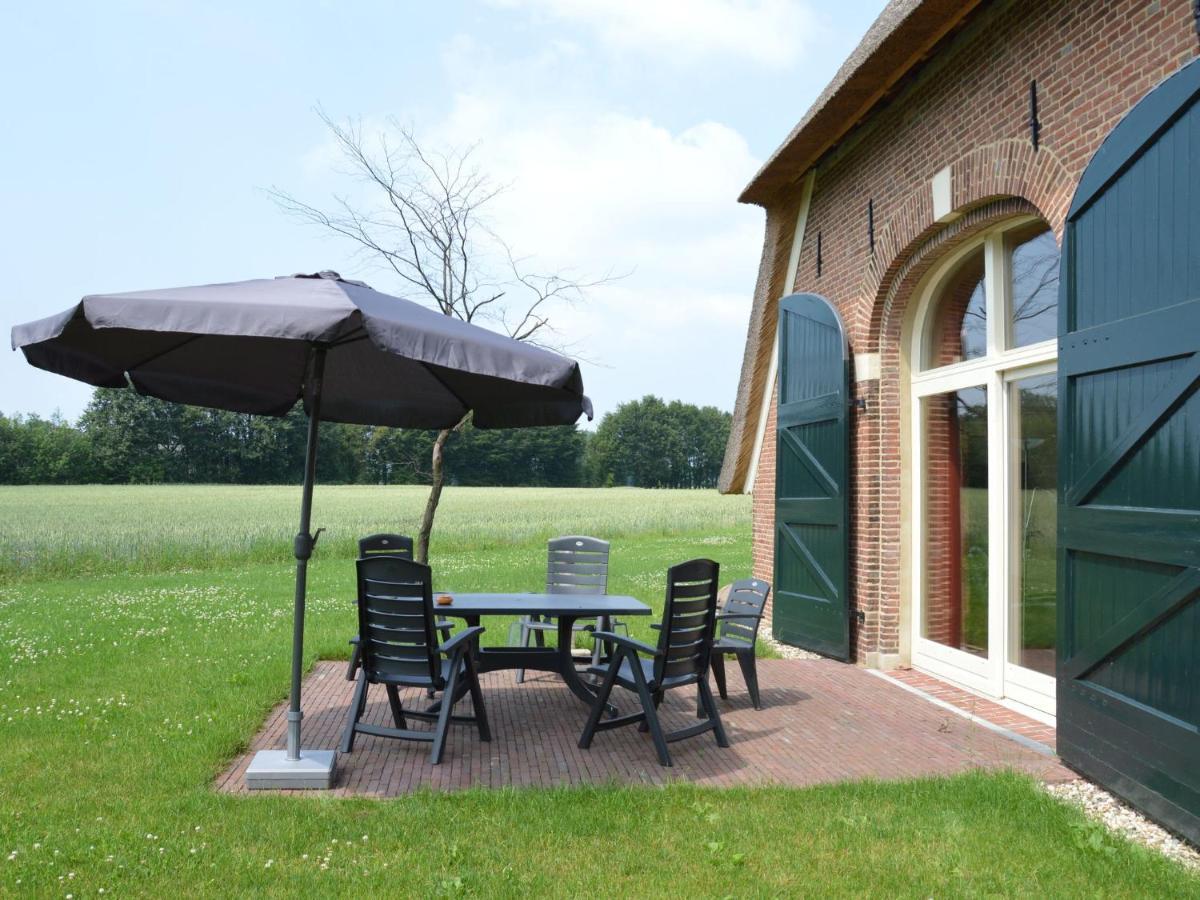 Monumental Farm In The Ash Landscape Villa Geesteren  Exterior foto